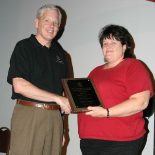 Vickie Garrick, Asst. Dean's Office / NESPAL, received the 2007 Award of Excellence for Technical Support.