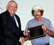 Lewis  Mullis, Plant Pathology, received the 2004 Award of Excellence for Technical Support.