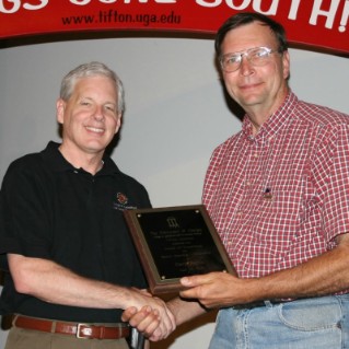 Gary Burtle, Animal and Dairy Science, received the 2007 Award for Excellence, Senior Extension Scientist.